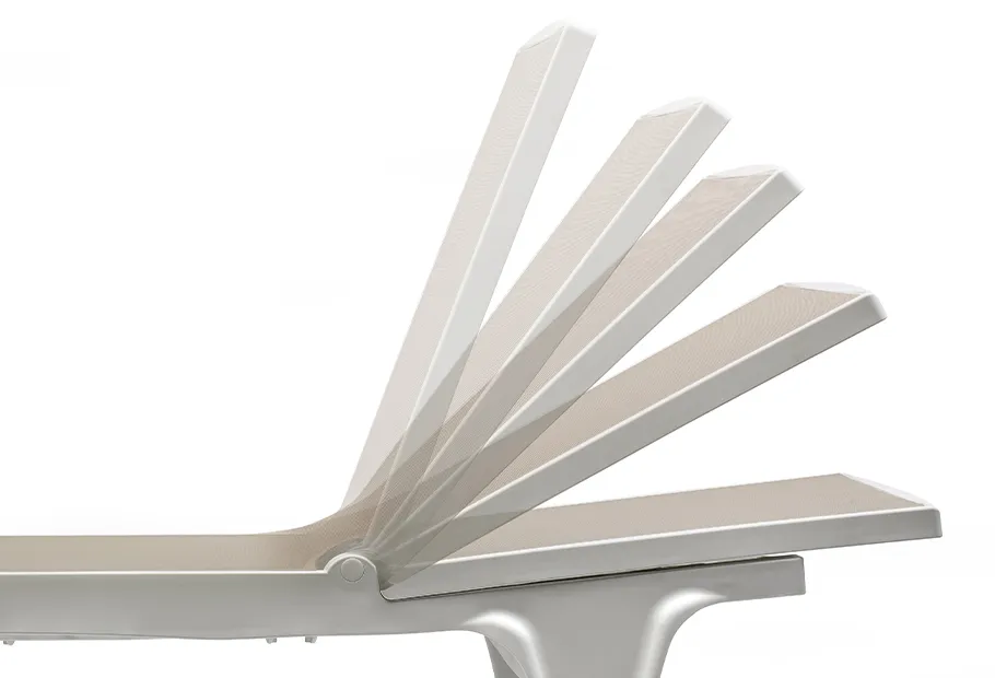 Tahiti Collection sunbed